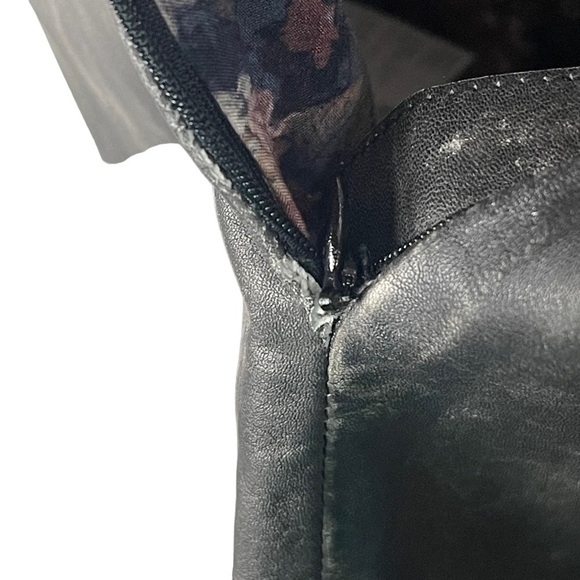 HUGO BOSS DISTRESSED LEATHER SLEEVELESS EMBROIDERED FITTED SHEATH MINI DRESS - Picture 13 of 15